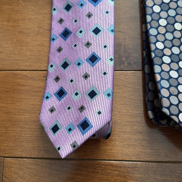 Haines and Bonnor ties - Picture 3 of 3